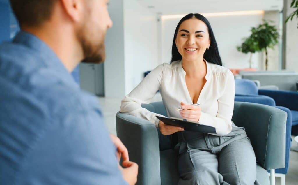 Case manager guiding client through Philadelphia case management.