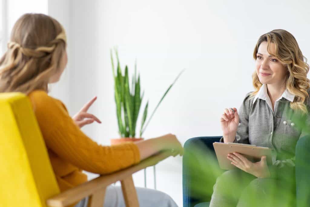 A woman enjoys personalized individual therapy during rehab near Merion Station.